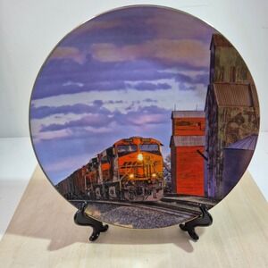 BNSF Railway Rural Skyscrapers Limited Edition Collector Plate 2010 Train Decor